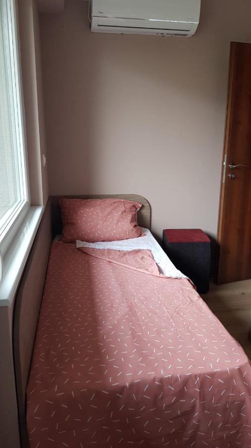 Lux Apartment Монтана Экстерьер фото
