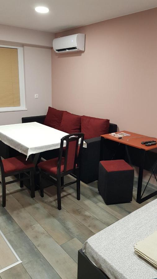 Lux Apartment Монтана Экстерьер фото